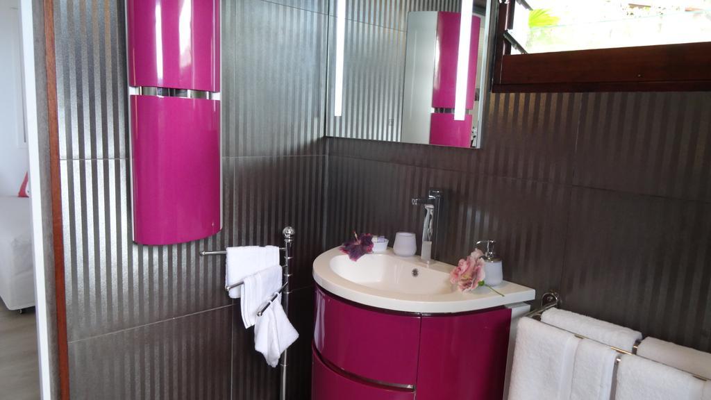 Fare Sunny Hotel Punaauia  ภายนอก รูปภาพ