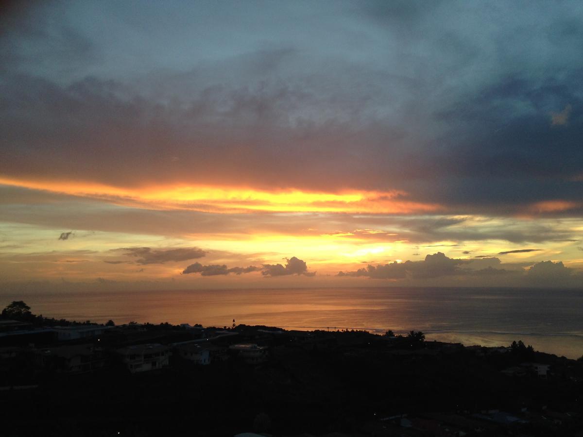 Fare Sunny Hotel Punaauia  ภายนอก รูปภาพ