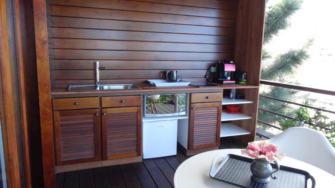 Fare Sunny Hotel Punaauia  ภายนอก รูปภาพ